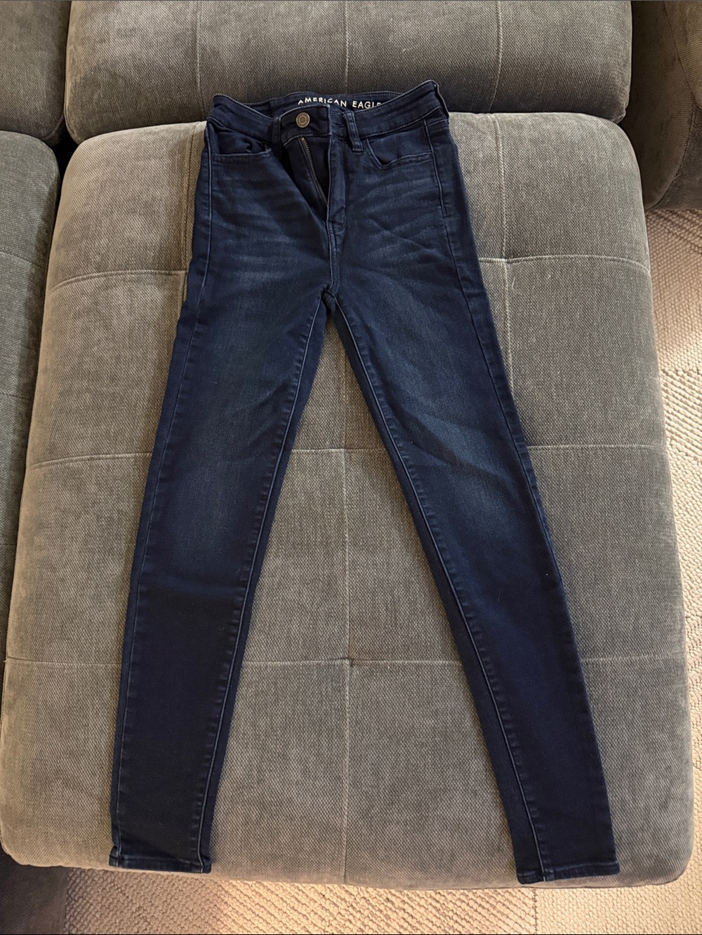 American Eagle Outfitters Women's Navy High-Rise Skinny Jeans